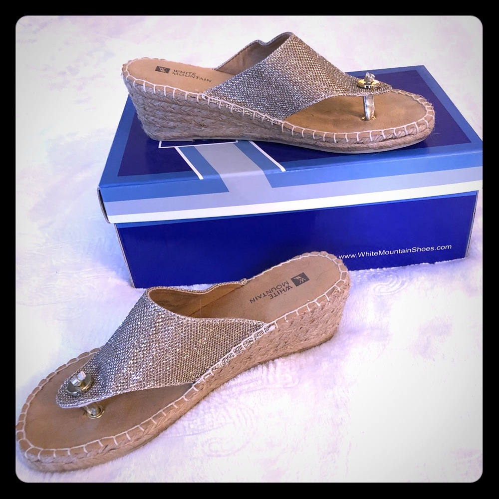 Comfortable Wedge Sandal